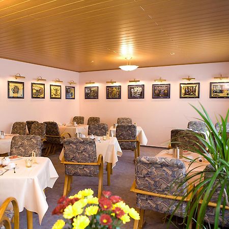 Central Inn Hotel Garni Eppelborn Eksteriør bilde